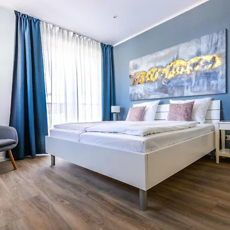 Hangar 19 Luxusapartment Mit Sauna, Kamin, Dachterrasse Und Seeblick H5w3 Schwerin (Mecklenburg-Vorpommern)