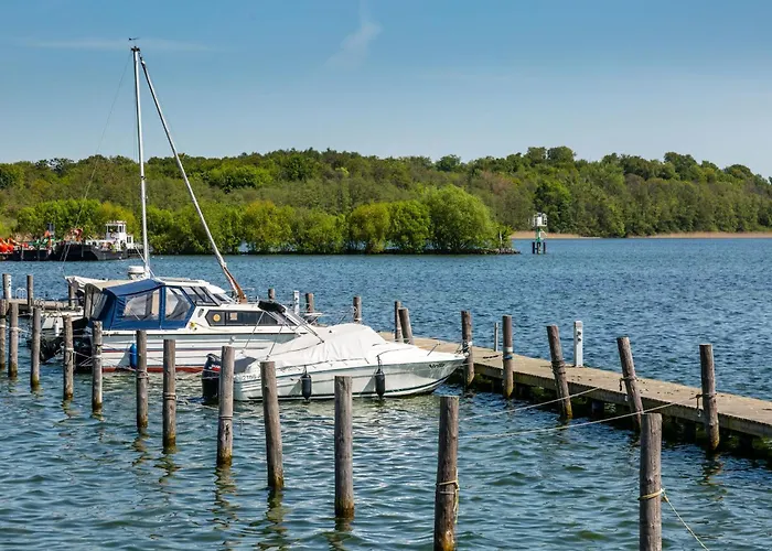 Hangar 19 Luxusapartment Mit Sauna, Kamin, Dachterrasse Und Seeblick H5w3 Apartment *