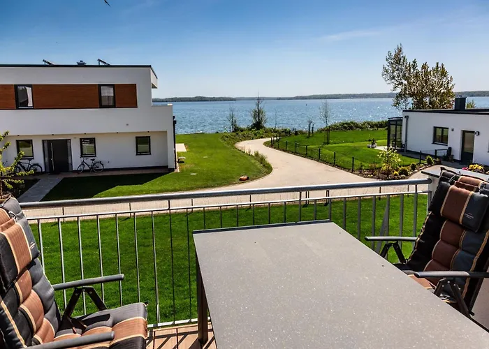 Hangar 19 Luxusapartment Mit Sauna, Kamin, Dachterrasse Und Seeblick H5w3 Schwerin (Mecklenburg-Vorpommern)